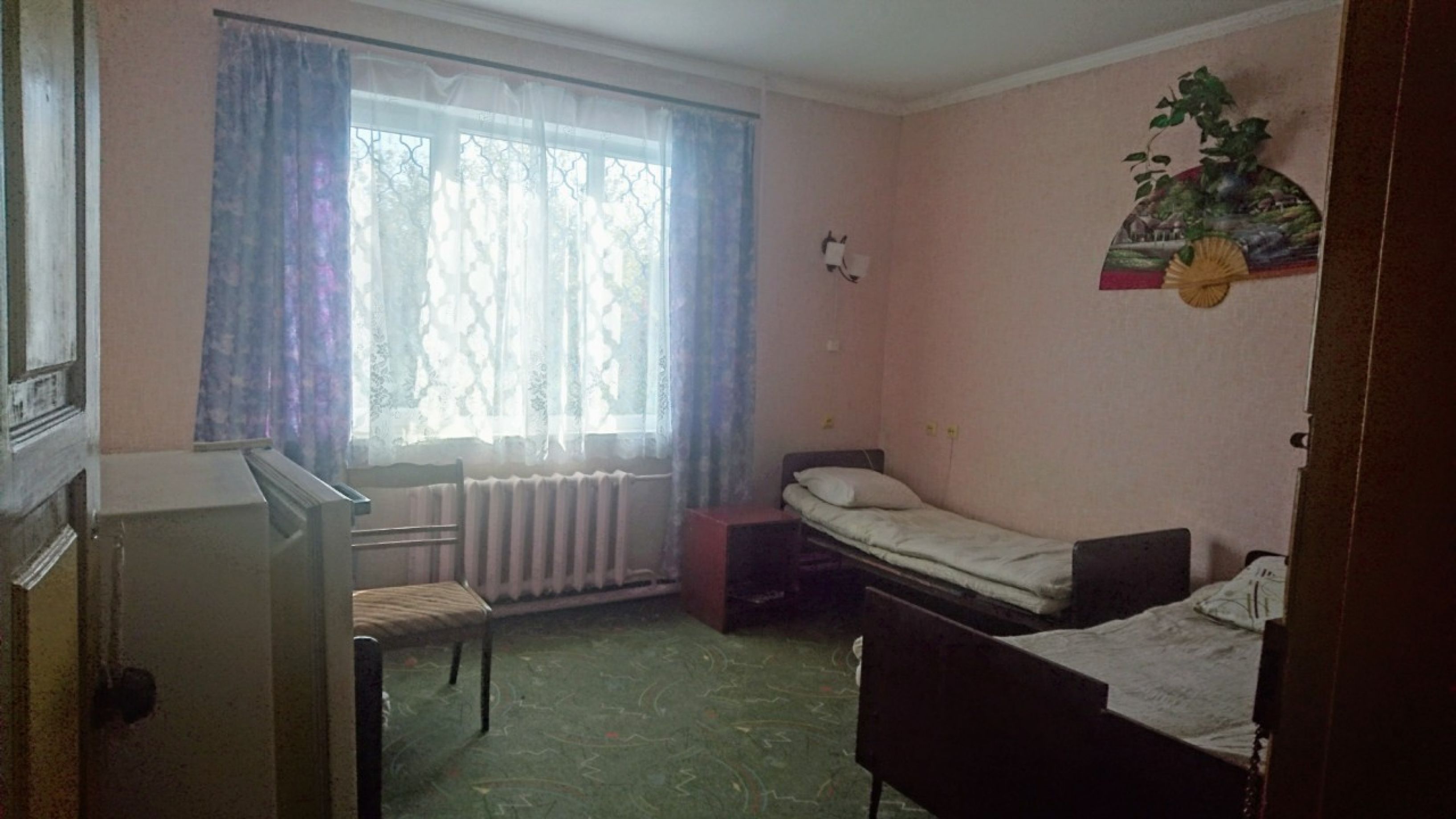 Продам Дом, Геническ, 18-комн., 100 кв. м., Мира, | REM.ua