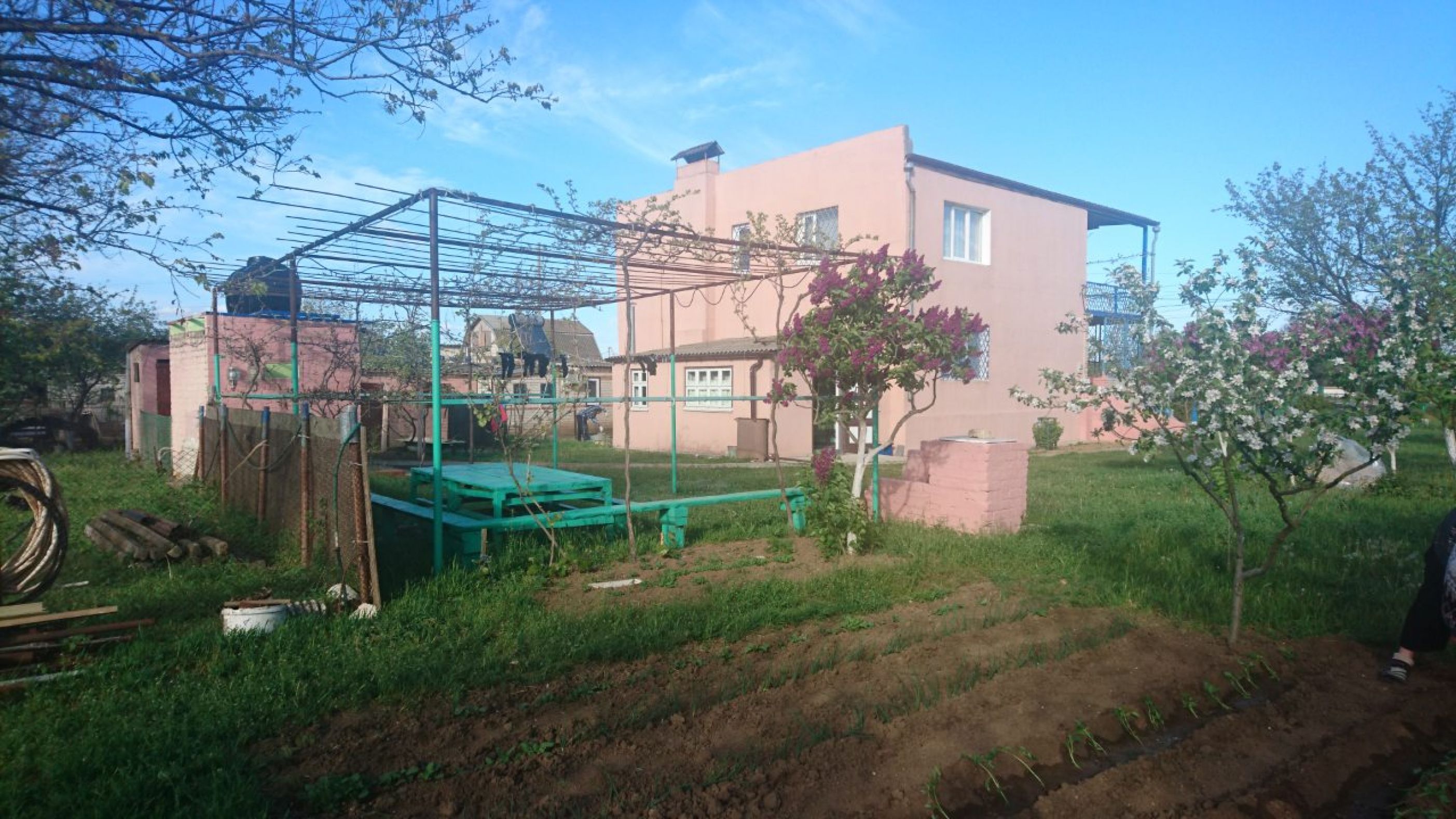 Продам Дом, Геническ, 18-комн., 100 кв. м., Мира, | REM.ua