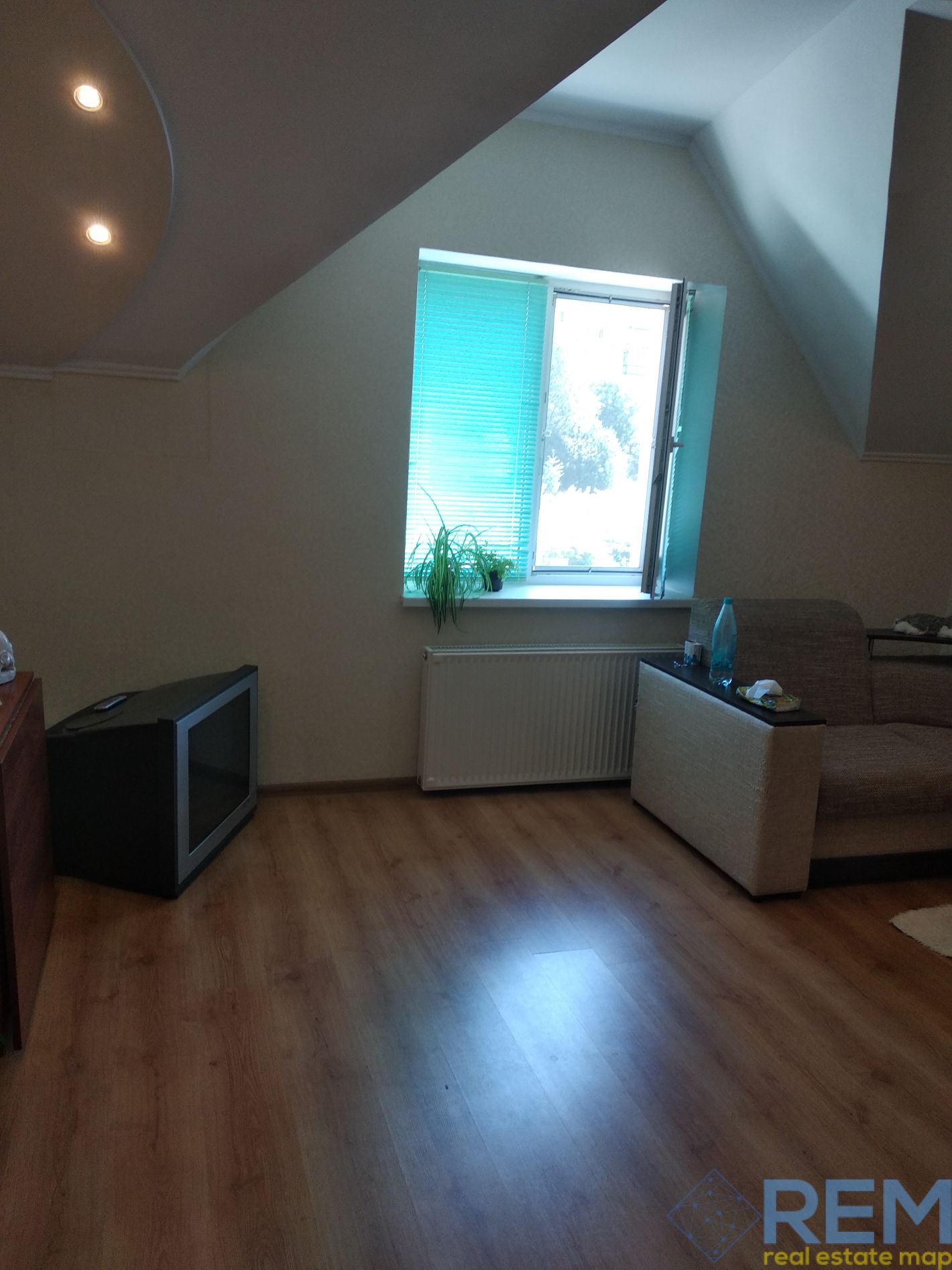 Продам Дом, Озерна, 7-комн., 323 кв. м., Максима Зализняка, Хмельницкий |  REM.ua